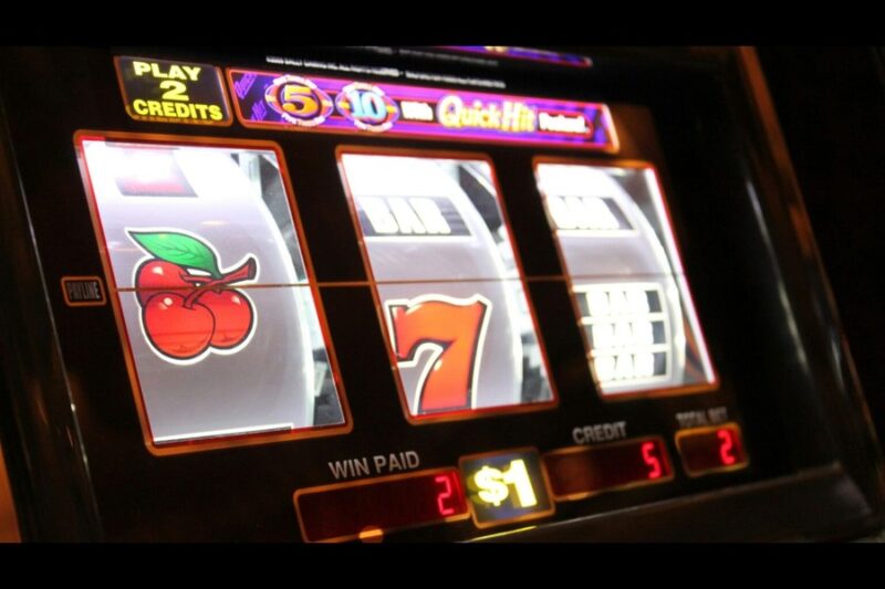 The Journey of a Single Bet: What Happens Between Clicking ‘Spin’ and Seeing the Result?